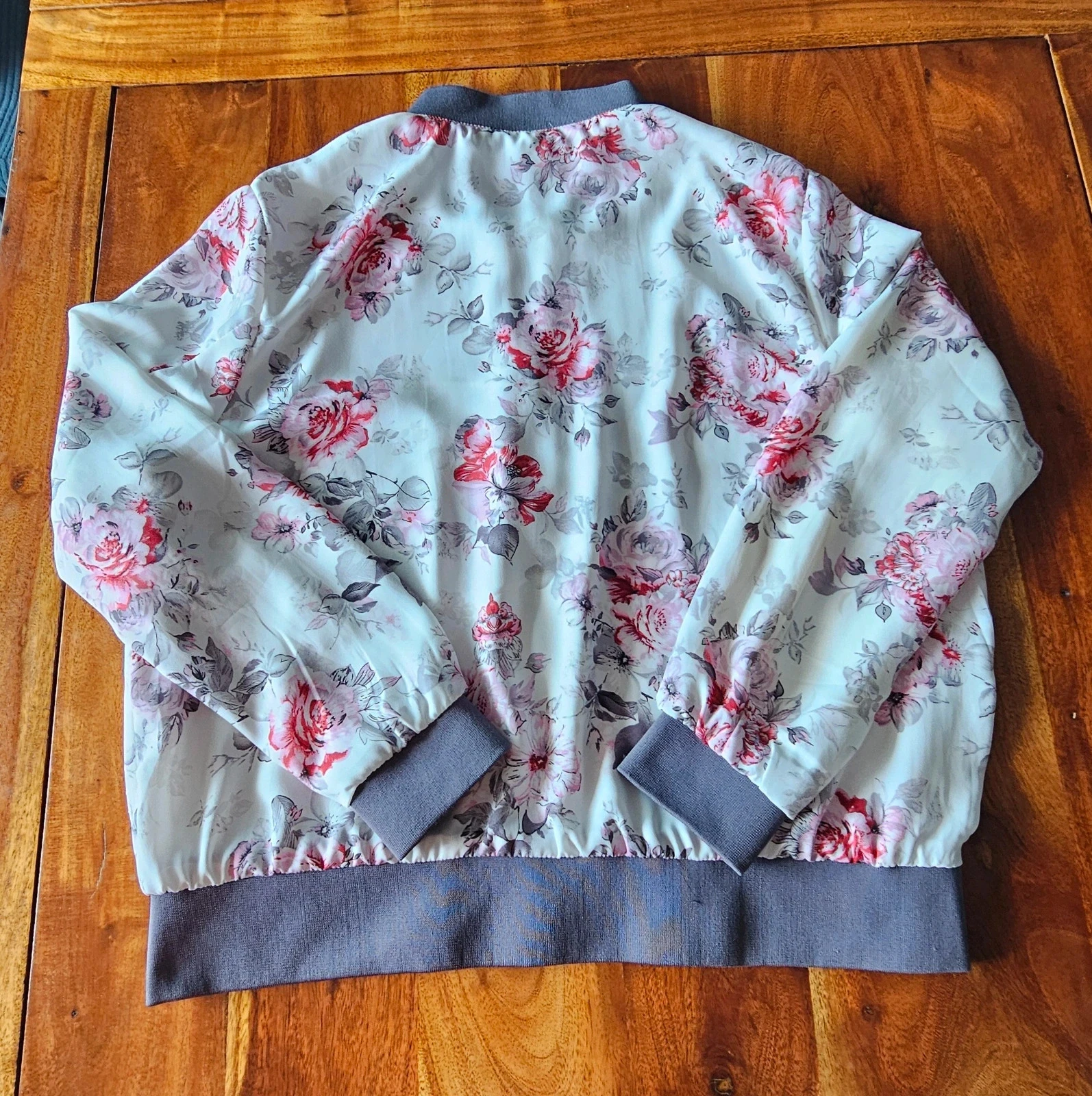 Veste d'été légère Janina blanche à fleurs zippée col gris T42 – photo 2